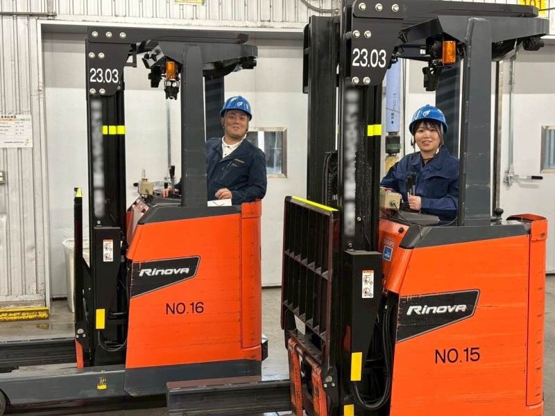 【時給1600円】平日のみ！メーカー倉庫でのフォークリフト(軽作業・物流,神戸市西区)のイメージ画像