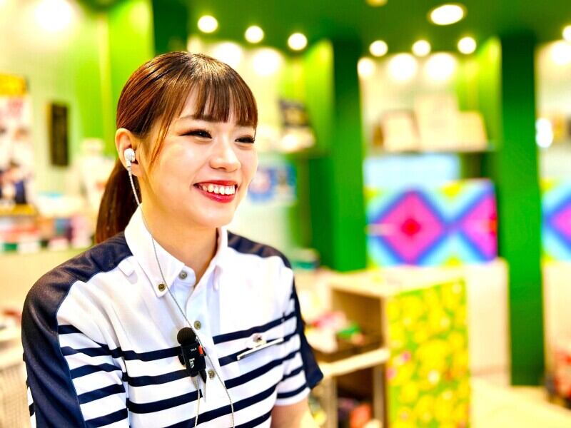 オシャレ大歓迎｜髪色・自由｜パチンコ店でのホールスタッフ(サービス,守山市)のイメージ画像