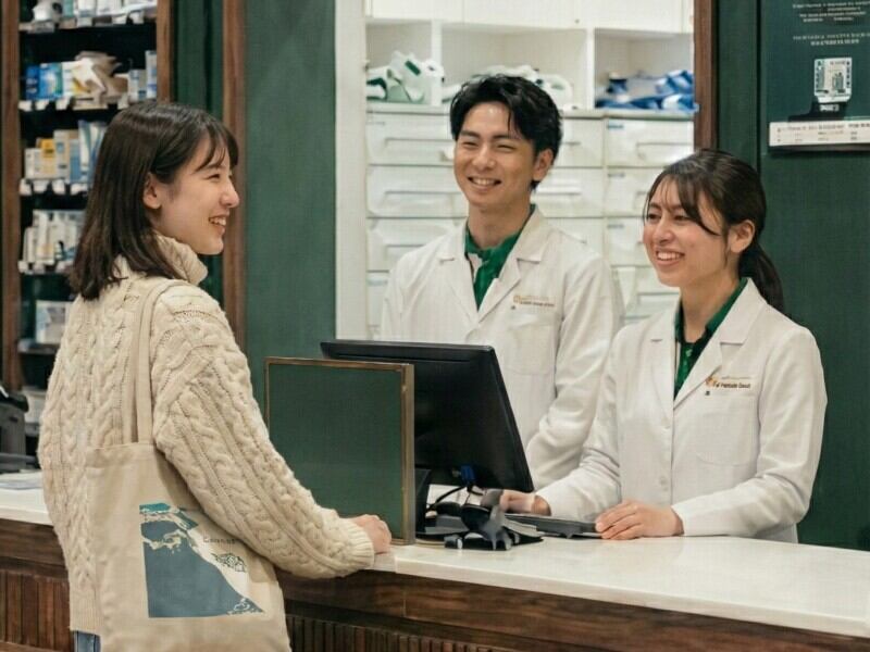 短期×日収1.4万可【未経験歓迎】時短OK♪ドラッグストアのレジ(販売,千代田区)のイメージ画像