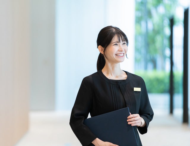 【月25万円～可】空港★Wi-Fiルーターの貸出受付＊リーダー候補(オフィス,福岡市博多区)のイメージ画像