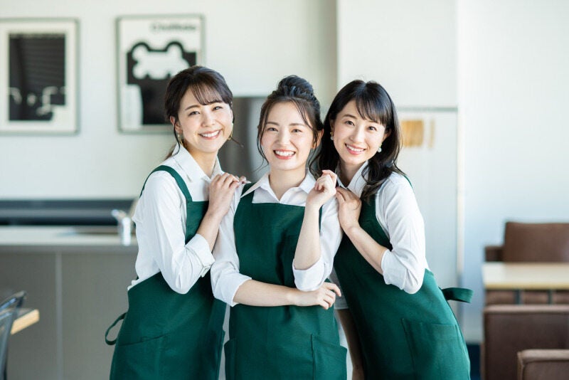 短期12/1～1/3＜学生・未経験OK＞手土産に人気★スイーツ販売(販売,横浜市西区)のイメージ画像