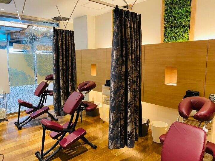 セラピスト｜大阪市北区｜無料研修あり｜未経験活躍中(美容・理容・サロン,大阪市北区)のイメージ画像