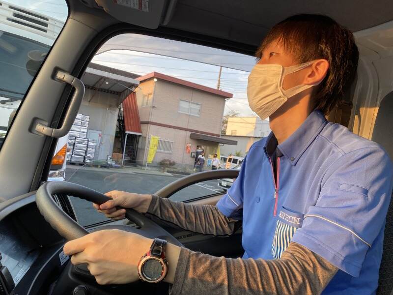 3~4t車ルート配送◆未経験,普通免許でがっつり稼げる！賞与2回(軽作業・物流,門真市)のイメージ画像