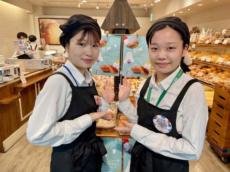 パン好き必見！駅構内なので楽々出勤♪賞与年2回/ベーカリー販売(販売,大阪市北区)のイメージ画像