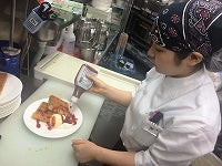 大阪府の英國屋の求人情報 三和実業株式会社 なんば 心斎橋 カフェ