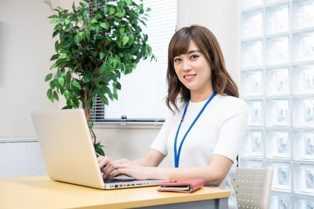 人気の社団法人【書籍・大型本の編集アシ】17時終業×残業少なめ(IT・クリエイティブ/クリエイター,新宿区)のイメージ画像