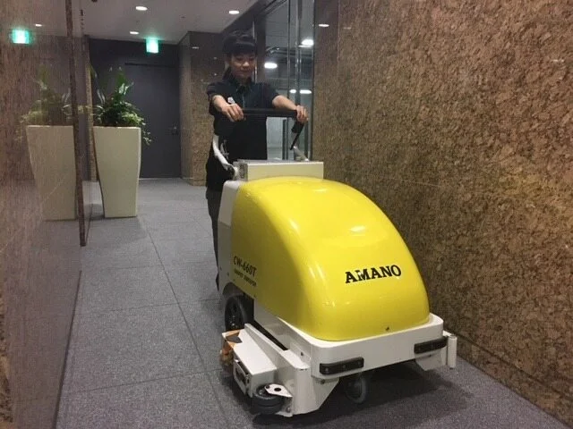 求人画像3