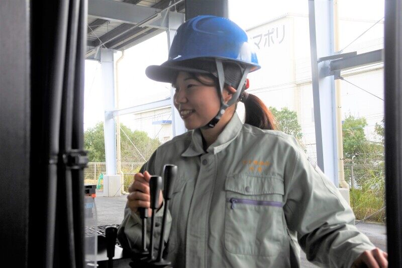 ＜日勤17時まで☆＞未経験OK！冷蔵物流倉庫＊フォークリフトOP(軽作業・物流,宇都宮市)のイメージ画像