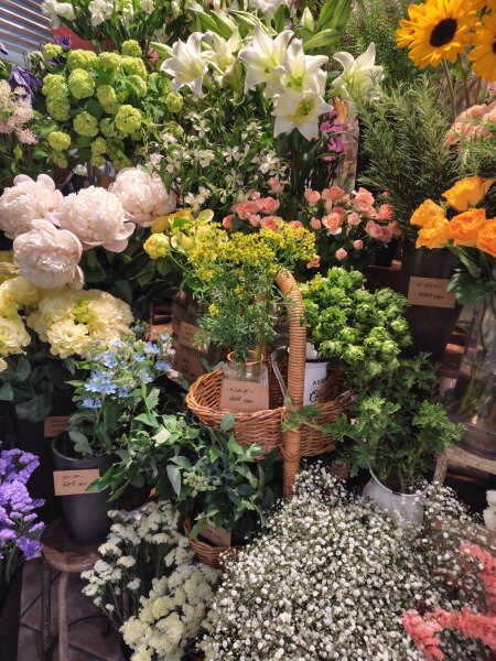 【未経験歓迎】駅チカ★キレイなお花と可愛い雑貨が溢れるお店♪(販売,横浜市西区)のイメージ画像