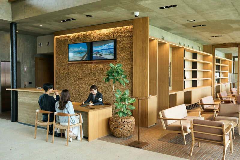 *客室は7室のみ*ワンランク上の水辺のホテル！フロントorホール(サービス,守山市)のイメージ画像