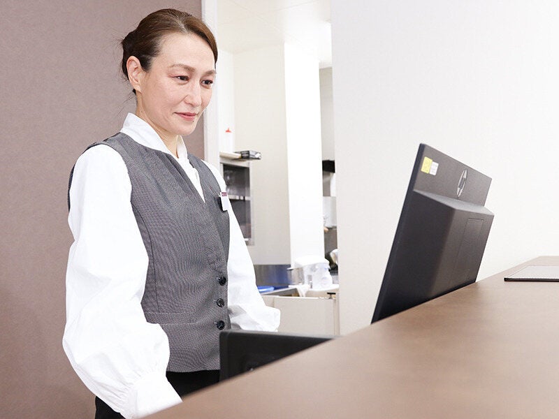 《ナイト勤務/ホテルフロント》フリーター歓迎！月収21万円以上(サービス,北九州市若松区)のイメージ画像