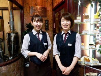 大阪駅のカフェ コーヒー 珈琲 喫茶店のバイト アルバイト パートの求人 募集情報 バイトル で仕事探し