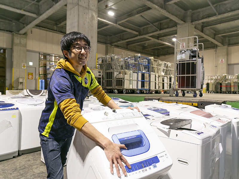 【12月限定】未経験からでも安心◎時給1,500円｜家電品の仕分け(軽作業・物流,三郷市)のイメージ画像