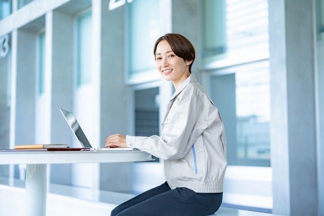 【営業とやり取りしながら、裏方サポート☆】未経験OKの事務！(オフィス,瀬戸市)のイメージ画像