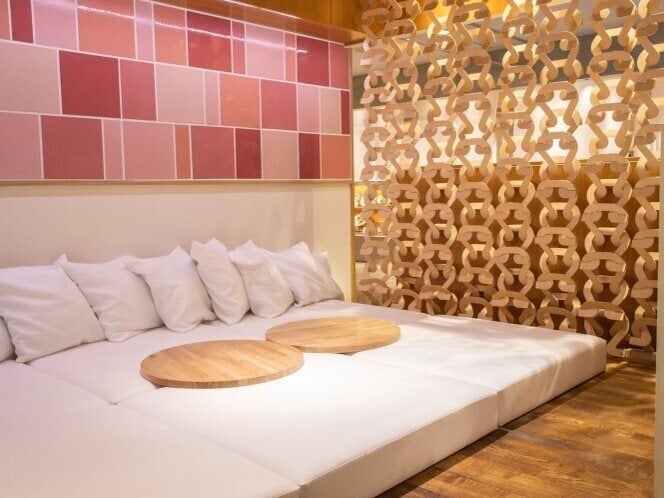 主婦(夫)/フリーター歓迎◆週2日～OK！残業なしのカフェ｜ホール(フード・飲食,新宿区)のイメージ画像