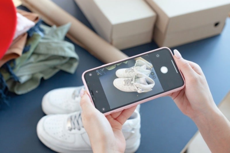 経験者必見☆アパレル品撮影◆高時給1600円◆10-19時で安定就業(IT・クリエイティブ/クリエイター,品川区)のイメージ画像