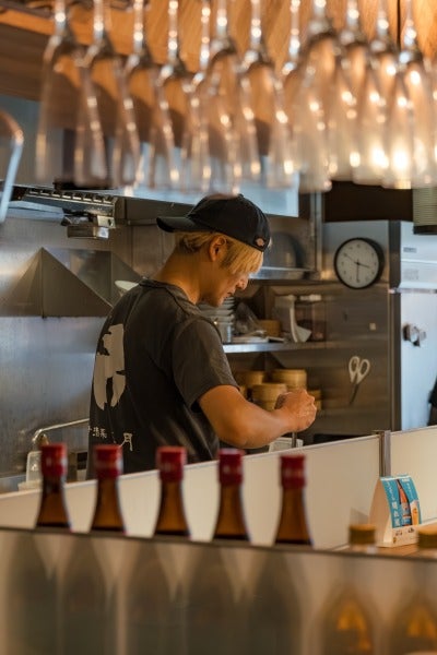 中華とワインが楽しめる新感覚バル☆マニュアル有で未経験でも◎(フード・飲食,大阪市東成区)のイメージ画像