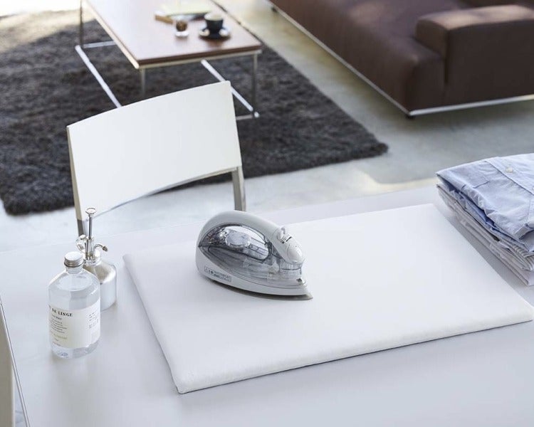 SNSで人気な『アイロン台』製造♪主フ活躍中/車通勤OK/経験不問(軽作業・物流,生駒郡安堵町)のイメージ画像