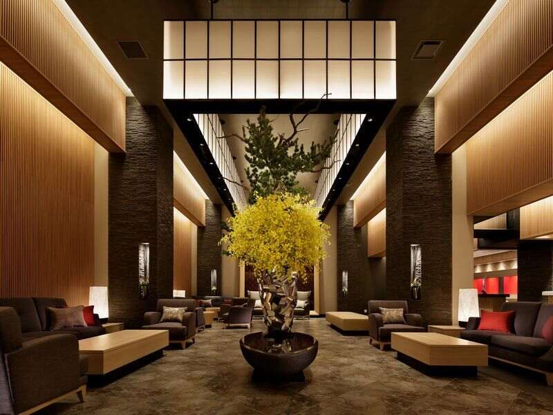 接客経験者歓迎！三宮駅から無料送迎有！温泉施設の宿泊スタッフ(サービス,神戸市中央区)のイメージ画像