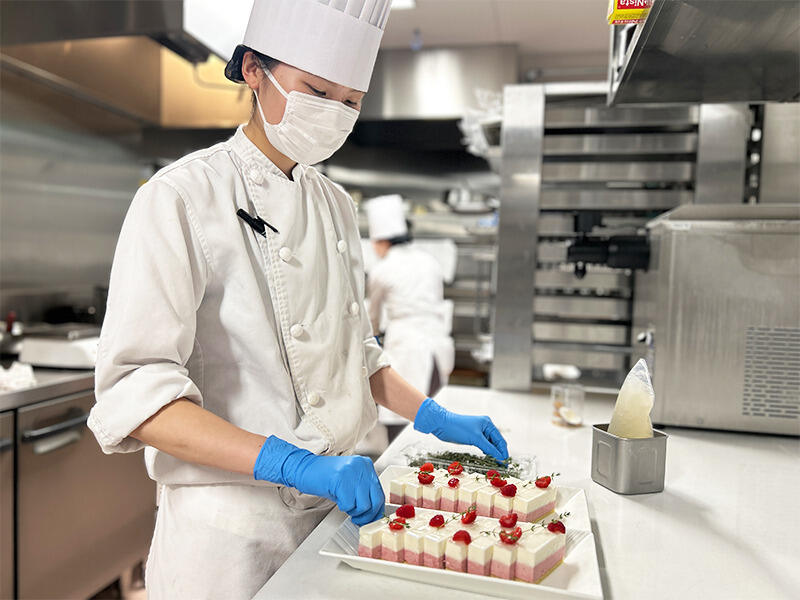 【正社員】スイーツ＆ベーカリーのパティシエ（菓子職人）(フード・飲食,神戸市中央区)のイメージ画像