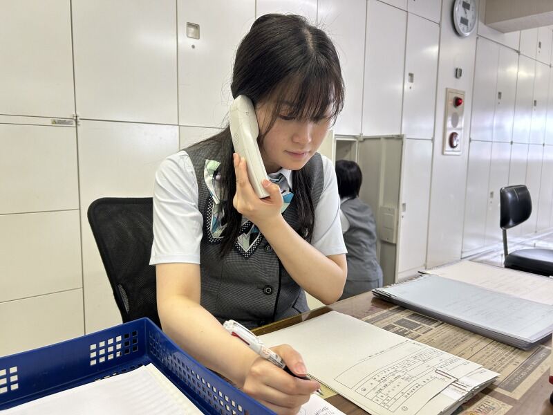 「受かりました！」その笑顔に何度も出会える/教習所受付事務(オフィス,京都市南区)のイメージ画像