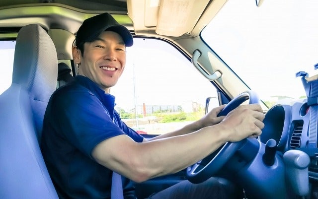 工場構内での運送(軽作業・物流,八王子市)のイメージ画像