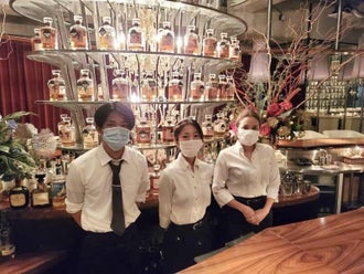 沖縄県のバー Bar 研修制度ありのバイト アルバイト パートの求人情報 バイトル で仕事探し