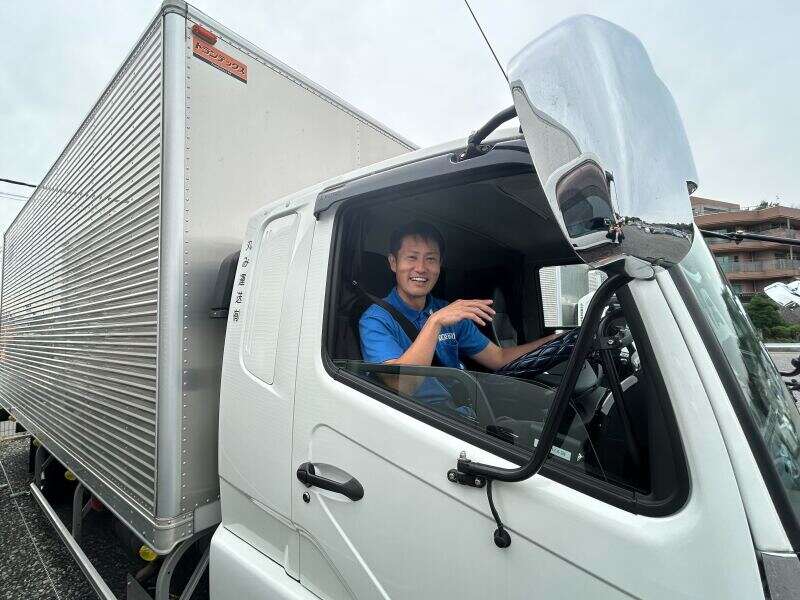 ≪夜勤のルート配送≫手積手降ろしなし｜経験者優遇◎4tゲート(軽作業・物流,横浜市旭区)のイメージ画像