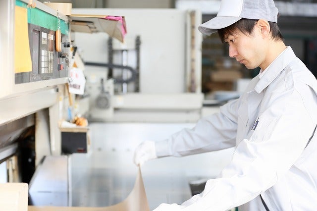 Productionstaff0004