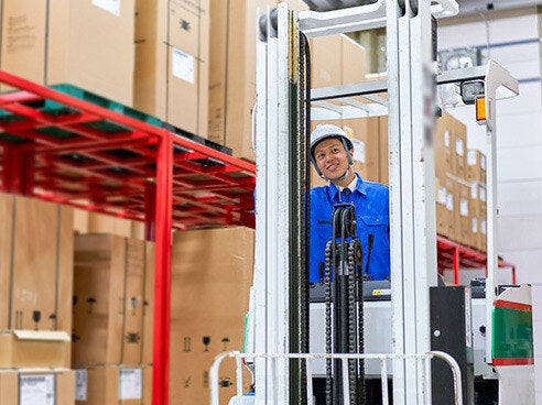 フォークリフト50％軽作業50％でメリハリつけて働けます♪(軽作業・物流,西宮市)のイメージ画像