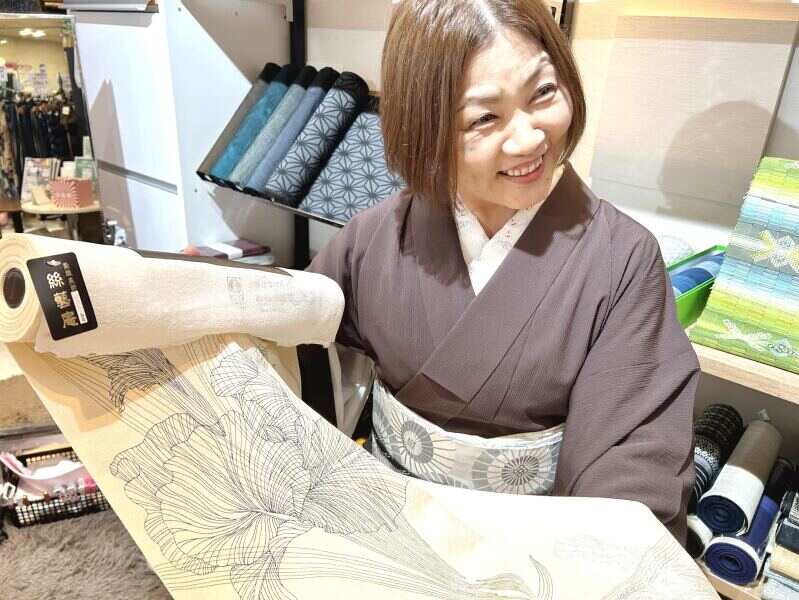 教育体制充実で未経験の50代が活躍中です！着物の販売スタッフ＊(販売,札幌市東区)のイメージ画像