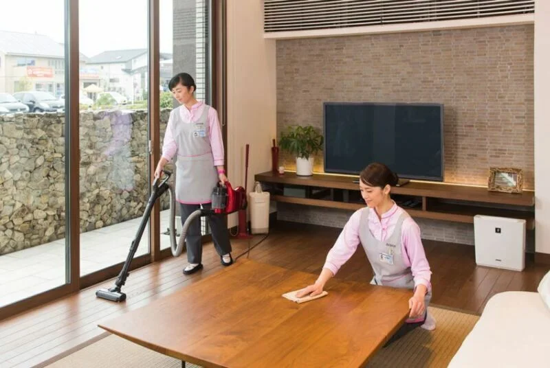求人画像3