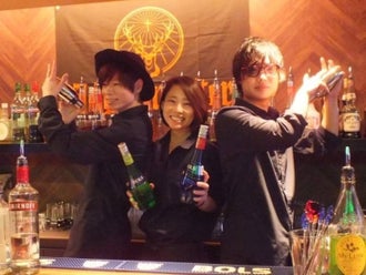 梅田駅のバー Bar のバイト アルバイト パートの求人情報 バイトル で仕事探し