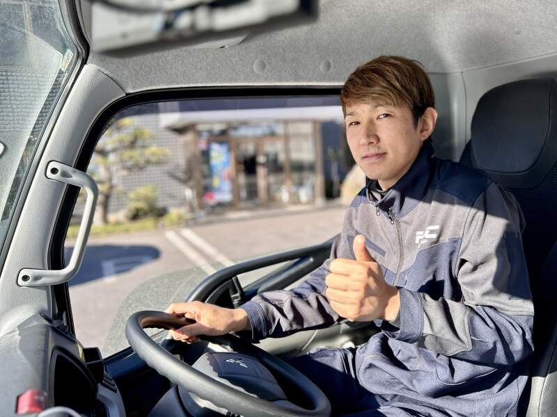 牽引/大型免許が活きる。経験と資格で高収入を実現！トレーラー(軽作業・物流,多賀城市)のイメージ画像