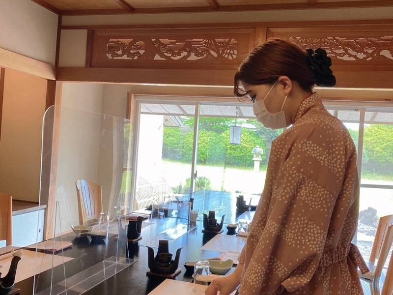 ＼土日出れる方歓迎／ホテルの和食レストランでの接客(フード・飲食,三島市)のイメージ画像