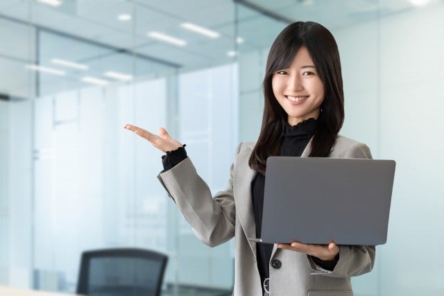 土日祝日休み♪社員登用の道あり◎給与計算メインのお仕事☆彡(オフィス,港区)のイメージ画像