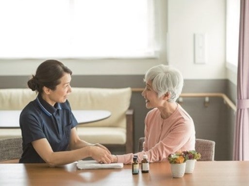 契約ヘルパー┃学歴不問┃研修制度あり┃短時間の勤務もOK(医療・介護・福祉,京都市左京区)のイメージ画像