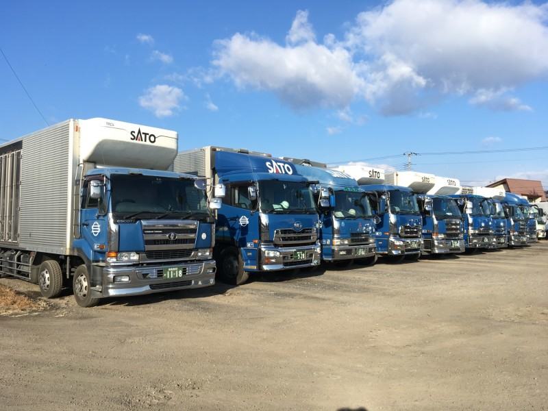 ＼月給32万◎4tドライバー／乳製品or鋼材の配送！月給40万も可！(軽作業・物流,渋川市)のイメージ画像