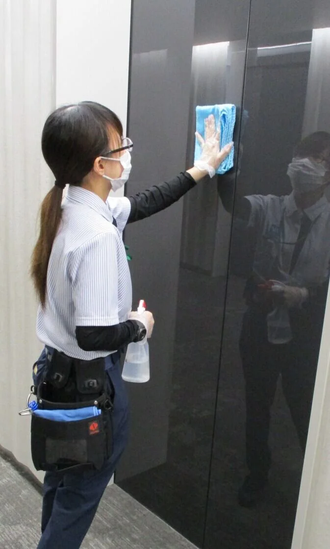 求人画像4