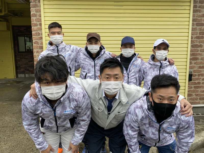 6cb94b4e 1a60 470f b1f5 c9bc0c363aa5