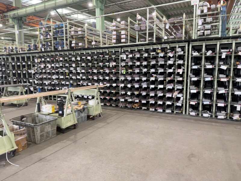 土日祝休♪＠1,300残業基本無・倉庫内でのピッキング・出荷(軽作業・物流,つくばみらい市)のイメージ画像