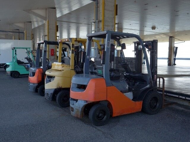 フォークリフト/構内作業！大手系列で安定的◎賞与平均約4ヶ月(軽作業・物流,海老名市)のイメージ画像