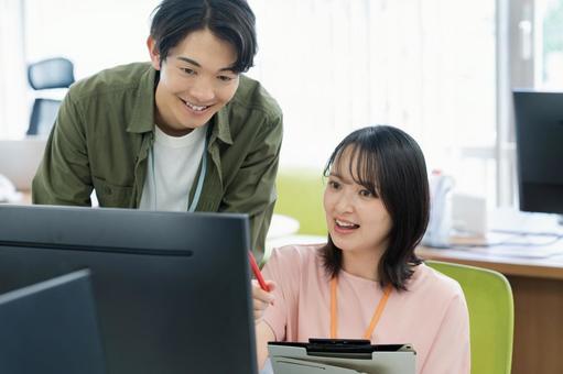 【紹介予定派遣】未経験から経理OK♪残業少なめ＆月収28万円～！(オフィス,中野区)のイメージ画像