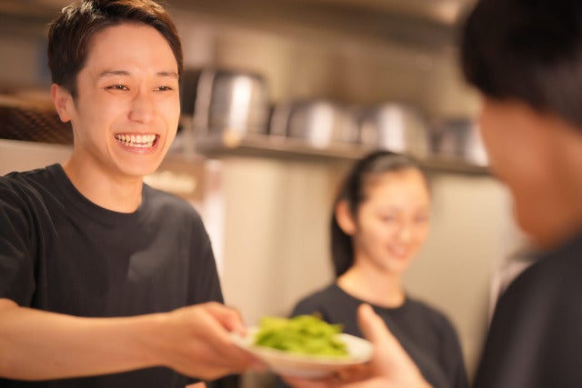 【おしゃれ空間で非日常ランチ】ホール・キッチン補助スタッフ(フード・飲食,淡路市)のイメージ画像