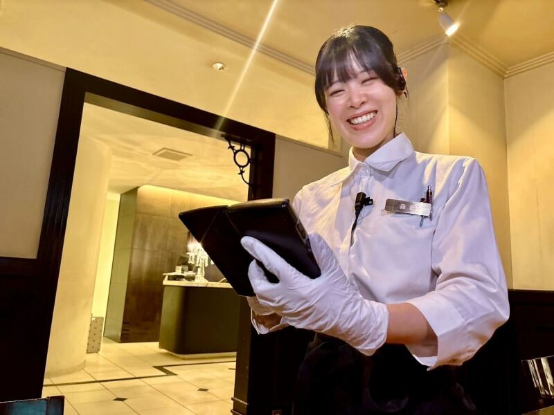 【駅徒歩3分】髪色自由◎ネイルOK！飲食バイト未経験も大歓迎♪(フード・飲食,福岡市中央区)のイメージ画像