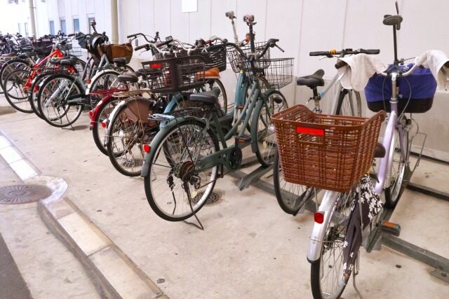 駐輪場の清掃、巡回、不正ラックはめこみ／1日3時間程度(軽作業・物流,尼崎市)のイメージ画像