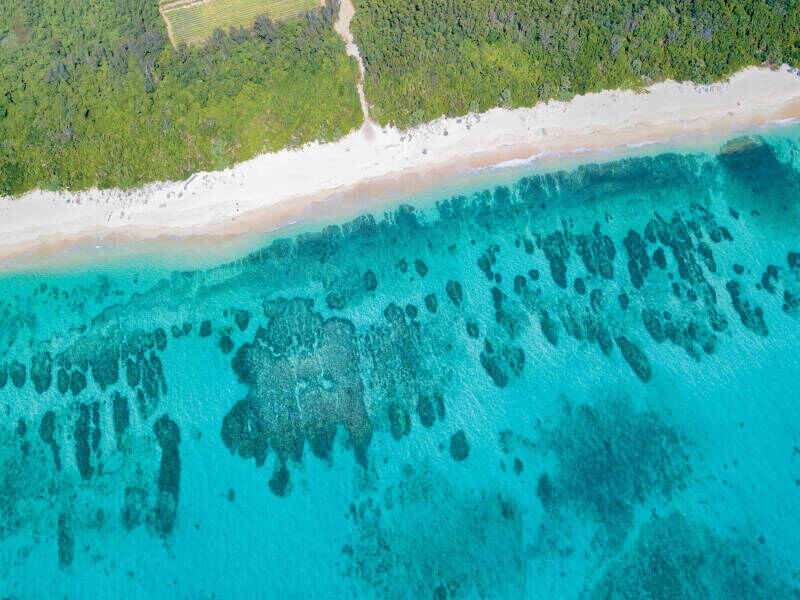 宮古島ハイクラスな南国リゾートでのお仕事/水道光熱費ゼロ(サービス,宮古島市)のイメージ画像