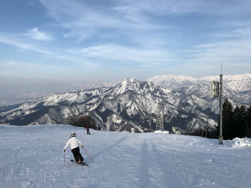 新潟越後湯沢で旅館STAFF◎食事3食&wifi付の寮が魅力！(フード・飲食,南魚沼郡湯沢町)のイメージ画像