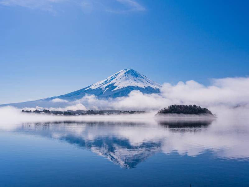 冬ならではの美しい景色！富士河口湖