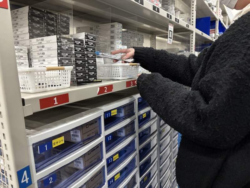 ≪2026年4月上旬まで≫1日4時間～＆週3～OK★文房具のピッキング(軽作業・物流,大阪市住之江区)のイメージ画像